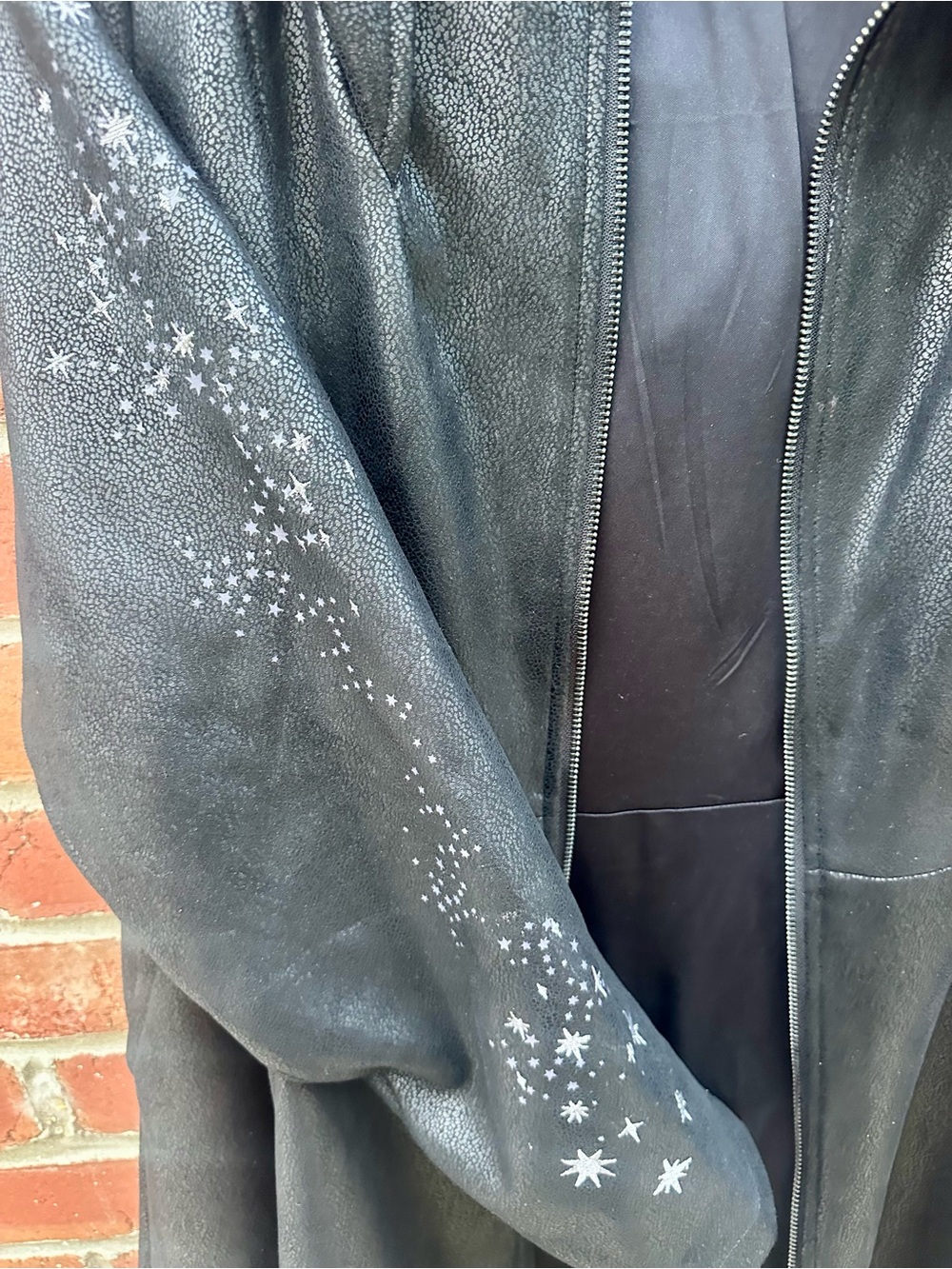 Torrid x Harry Potter ✨Faux Suede ✨ Black Embroidered Coat ✨ Size 1 (14/16) - Picture 9 of 17